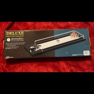 Executive tabletop bowling